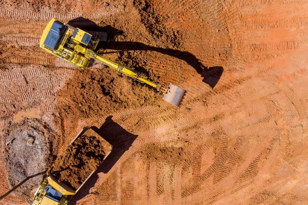 Dirt Service in Milton