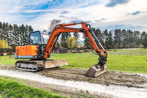 Dirt Road Leveling in Milton
