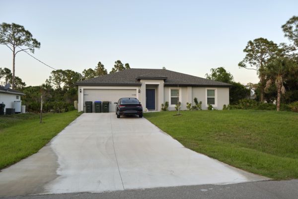Driveway Slope Repair in Milton