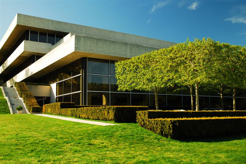 Finished Graded Landscapes